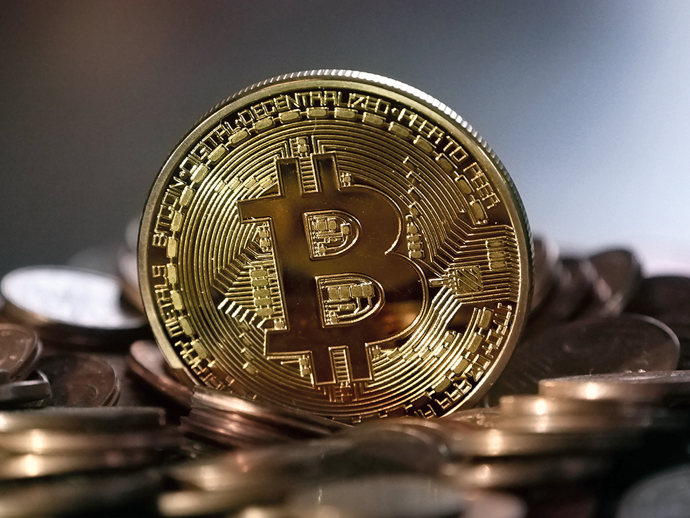 Bitcoin înregistrează pierderi masive și coboară sub pragul de 40.000 de dolari