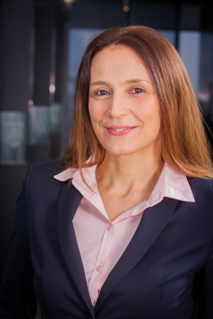 Oana Munteanu - Senior Manager, PwC Romania