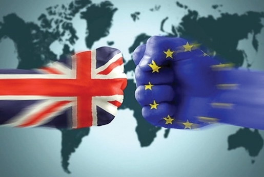 Britanicii aruncă în aer unitatea europeană