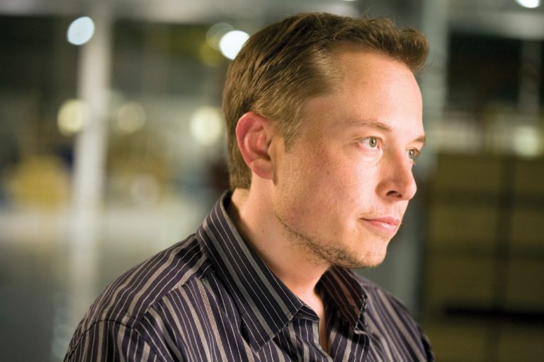 Elon Musk: mintea din spatele Tesla, Space X, SolarCity
