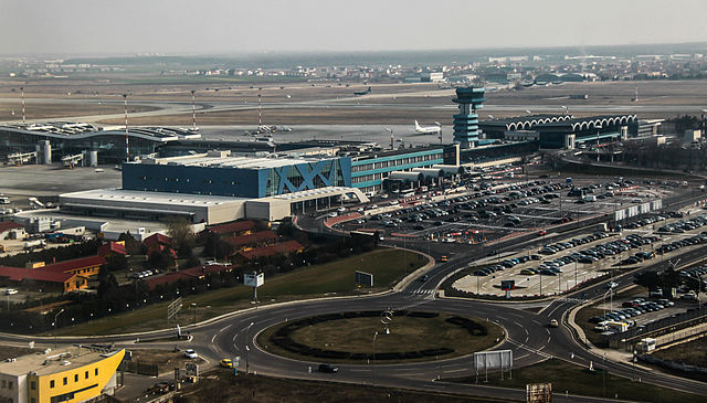 Trafic aerian record pe cele două aeroporturi din București