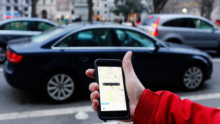 Uber, contestată și în România sub aspectul legalității
