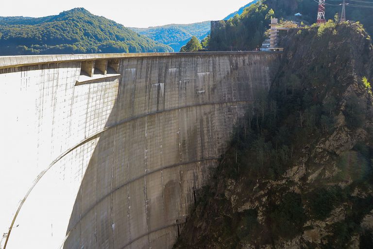 Hidroelectrica anulează licitația pentru retehnologizarea Vidraru