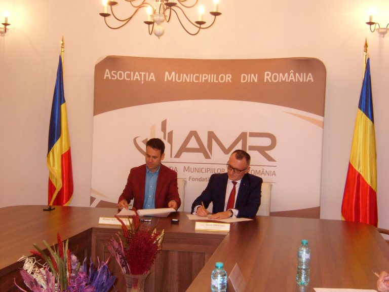 Protocol între Consiliul Naţional al Rectorilor şi Asociaţia Municipiilor din România