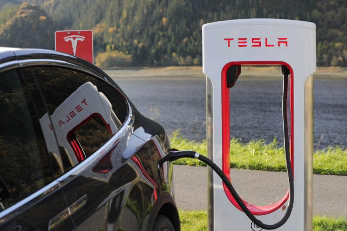 Tesla a livrat 47.100 de mașini în primul semestru al acestui an