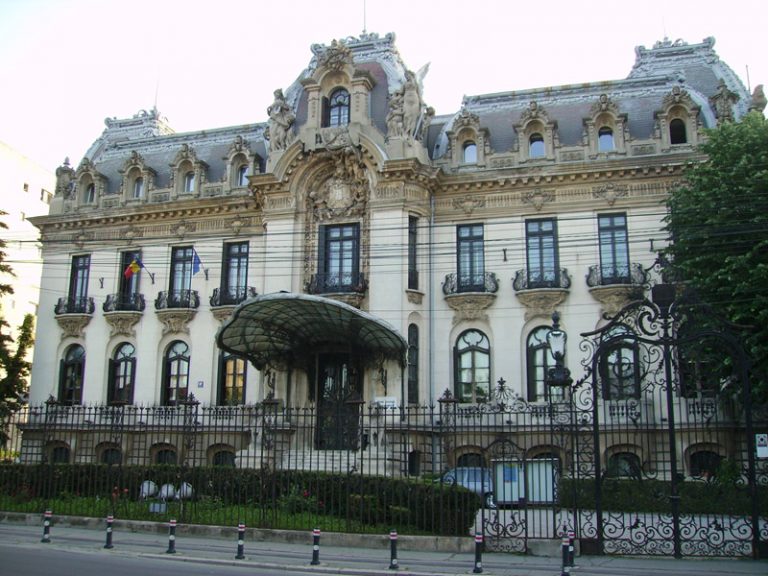 Finanţare de 45,41 milioane lei pentru restaurarea Muzeului Naţional „George Enescu”