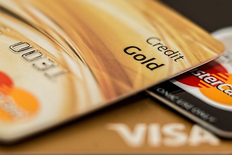 VISA visează să vă transforme căminul într-o casă de marcat