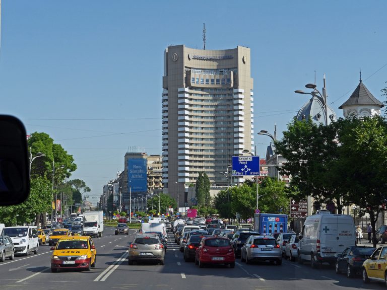 RATB suspendă începând de luni autobuzul destinat turiștilor