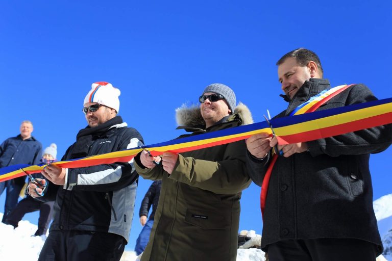 Hotelul de Gheaţă de la Bâlea Lac a fost inaugurat