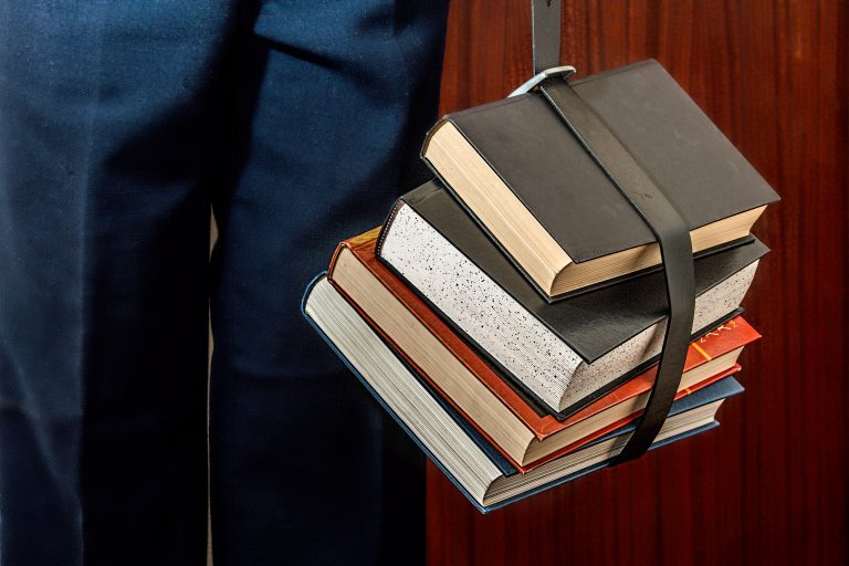 Lansări de carte cu ocazia Zilei Universității Creștine „Dimitrie Cantemir” – 9 februarie 2018