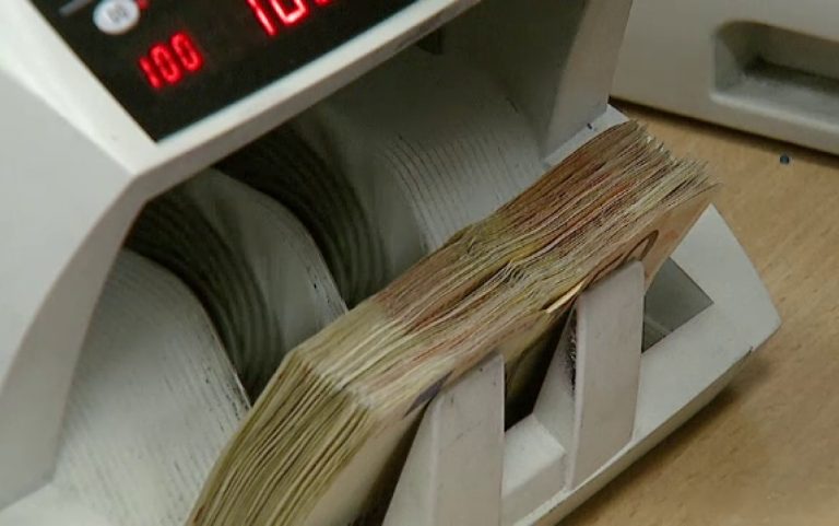 Indicele ROBOR la 3 luni continuă să scadă