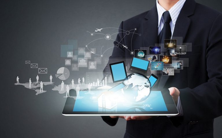 Sondaj: Majoritatea companiilor au inițiat digitalizarea departamentelor juridice, iar reglementările în schimbare rămân o provocare