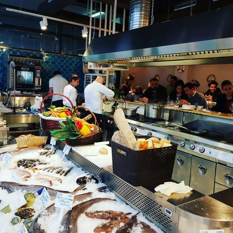 Investiţie cu peşte sălbatic în centrul Bucureştilor   