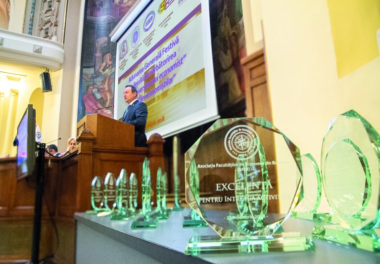 Forum Național pentru un proiect unic de țară Ziua economiștilor și Ziua universitarului economist