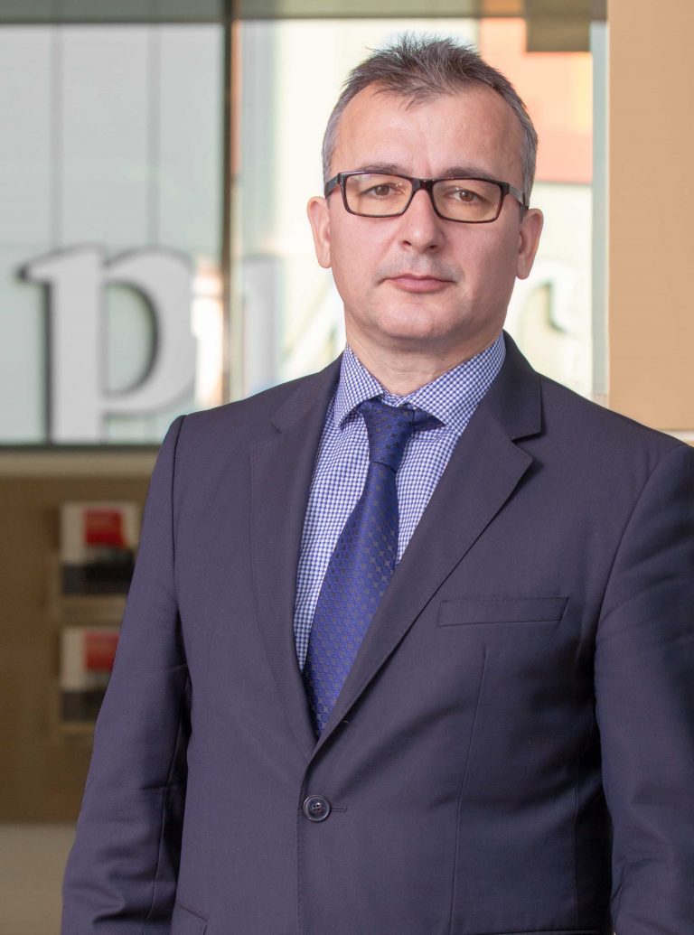 PwC Romania isi extinde echipa cu un nou Partener  in practica de consultanta in afaceri si management