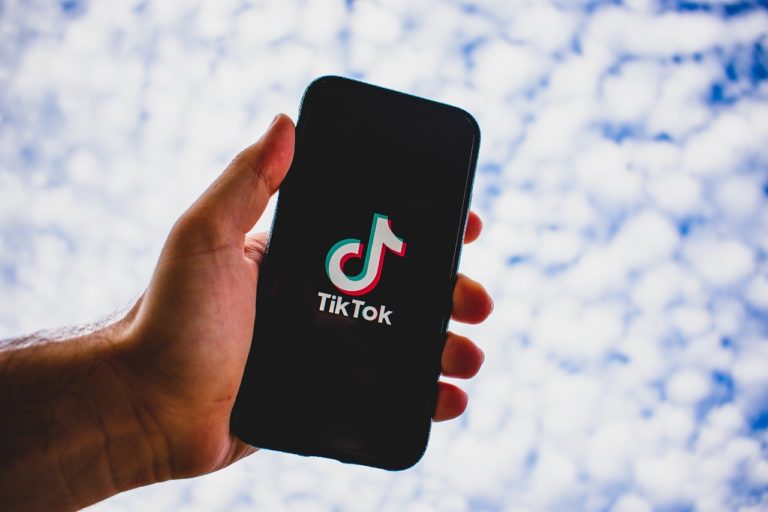 Microsoft intentioneaza sa cumpere TikTok pana pe 15 septembrie