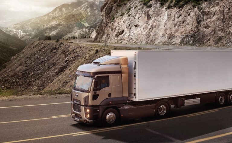 Transportatorii solicită alocarea a 5 miliarde euro pentru digitalizare și decarbonizare