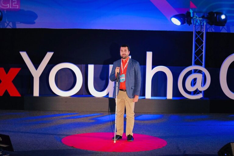 Aplicație mobilă de livrare a serviciilor medicale la domiciliu