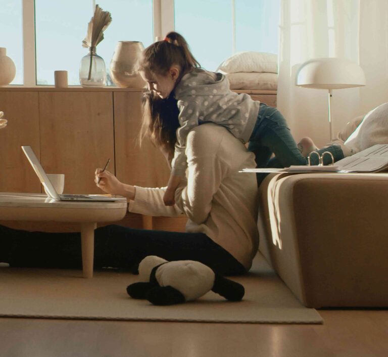 Studiu Accenture: 95% dintre consumatori au făcut cel puțin o modificare permanentă a stilului lor de viață de la izbucnirea pandemiei