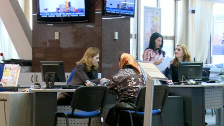 Caravană de informare asupra serviciilor financiare