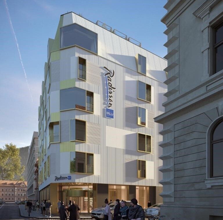 Finanțare de la EximBank pentru Ra-Ra Hotels