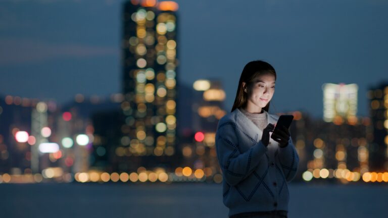 Raport Ericsson ConsumerLab: Tehnologia 5G aduce modificări în comportamentul de utilizare a smartphone-urilor