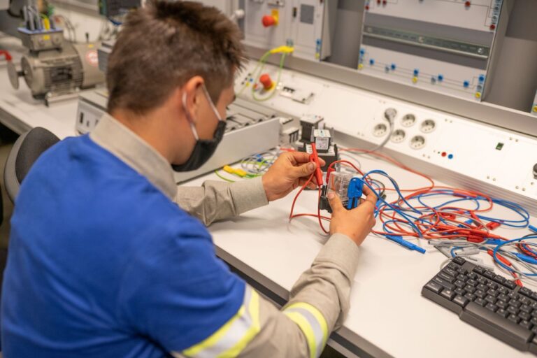 TenarisSilcotub, sprijin pentru acreditarea a două specializări de liceu