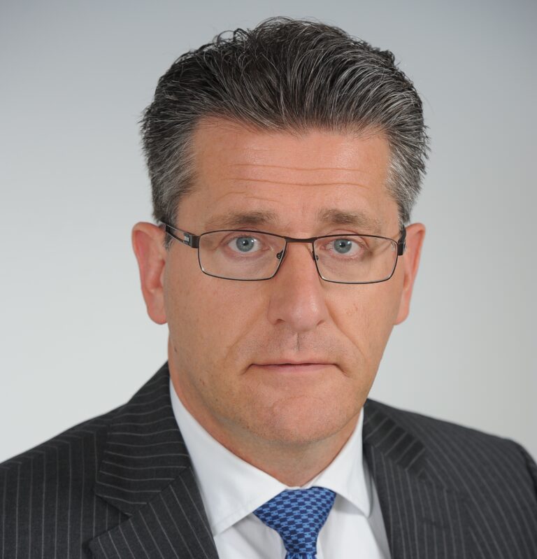 Studiu Deloitte: aproape 90% din companiile care dețin centre de servicii suport vizează extinderea facilităților pentru munca la distanță și 61% vor să-și accelereze agenda digitală