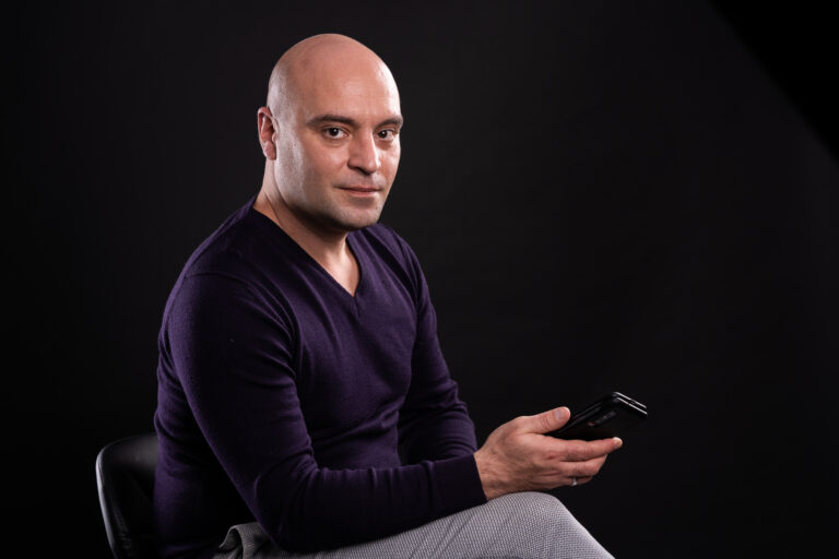 Analiză AVBS Credit: 80% dintre românii care apelează la un broker de credite preferă să achiziţioneze imobile foarte spaţioase prin credite bancare