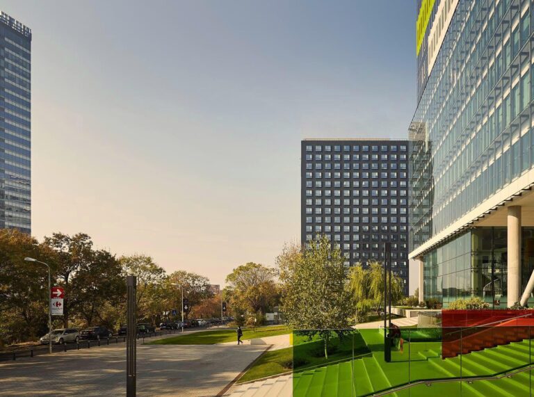 Dover lansează Business Services Office în Globalworth Plaza