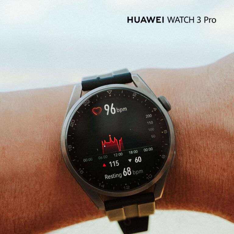 Studiu Huawei și IPSOS: 37% dintre români s-au îngrășat în timpul pandemiei