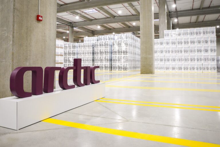 Compania Arctic se implică de urgență și asigură fonduri necesare Spitalului din Găești pentru procurarea de oxigen