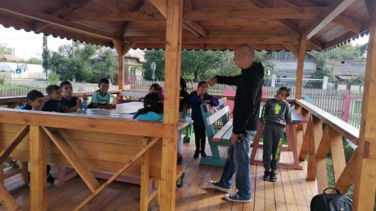 Fundația BricoDépôt, sprijin pentru un spațiu educațional în aer liber