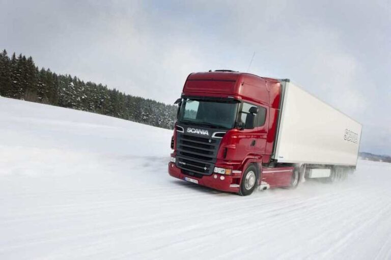 Intră în vigoare Directiva detașării în transporturile rutiere internaționale la nivel european