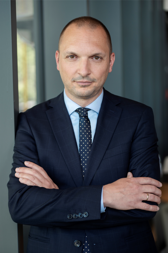 Ergo Asigurări și Ergo Asigurări de Viață, integrate sub brandul Signal Iduna