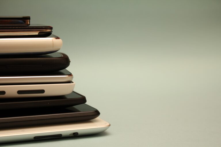 Vodafone anunță un plan de economie circulară pentru prelungirea duratei de viață a telefoanelor, reutilizare și reciclare