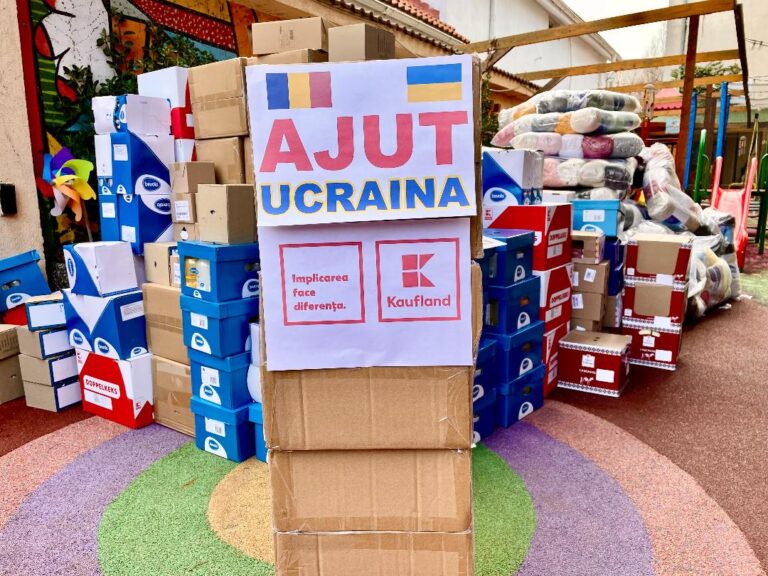 Transport umanitar în Ucraina – 3 tone de alimente și produse de igienă donate cetățenilor ucraineni