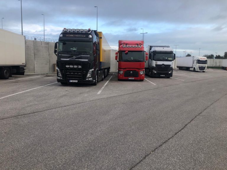 Transportatorii auto solicită amânarea aplicării sistemului RO e-Transport