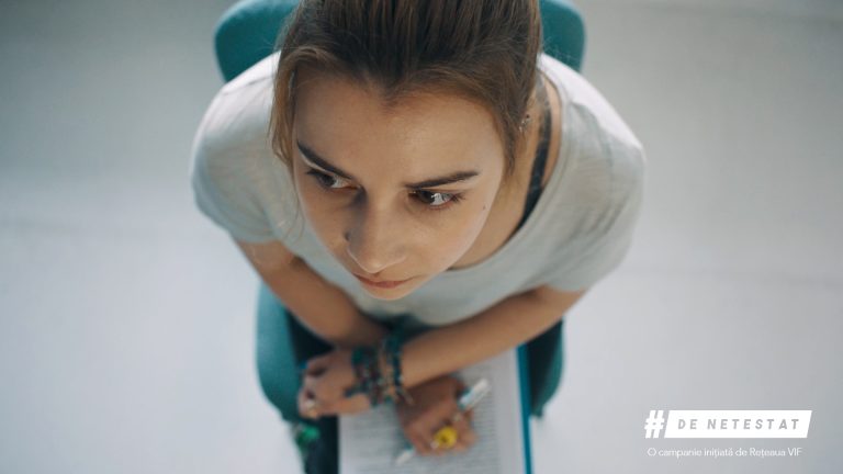 În perioada desfășurării examenelor de BAC, Rețeaua VIF lansează o campanie națională de eliminare a testelor de virginitate