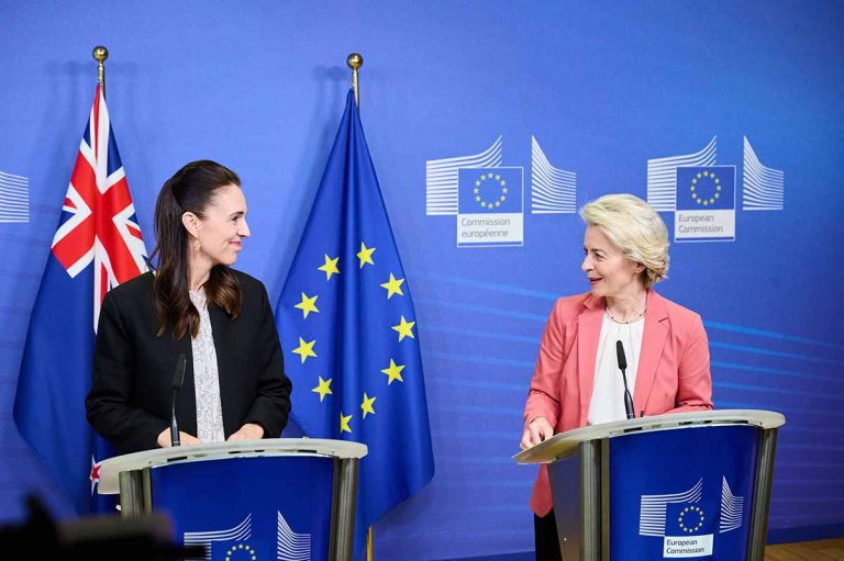 UE și Noua Zeelandă au încheiat negocierile pentru un acord comercial