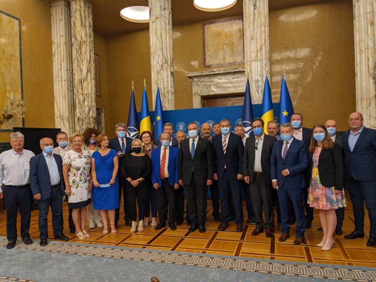 Întâlnire a Consiliului IMM-urilor cu prim-ministrul Nicolae Ciucă