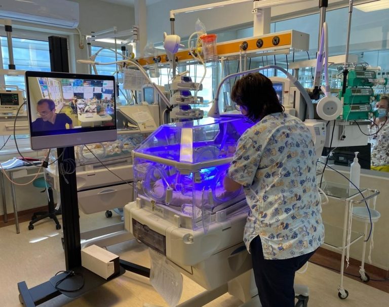 Banca Comercială Română finanțează proiectul de instalare a soluției de telemedicină la Târgu Mureș. Spitalul Clinic Județean de Urgență Mureș este acum parte din Rețeaua Națională de Telemedicină