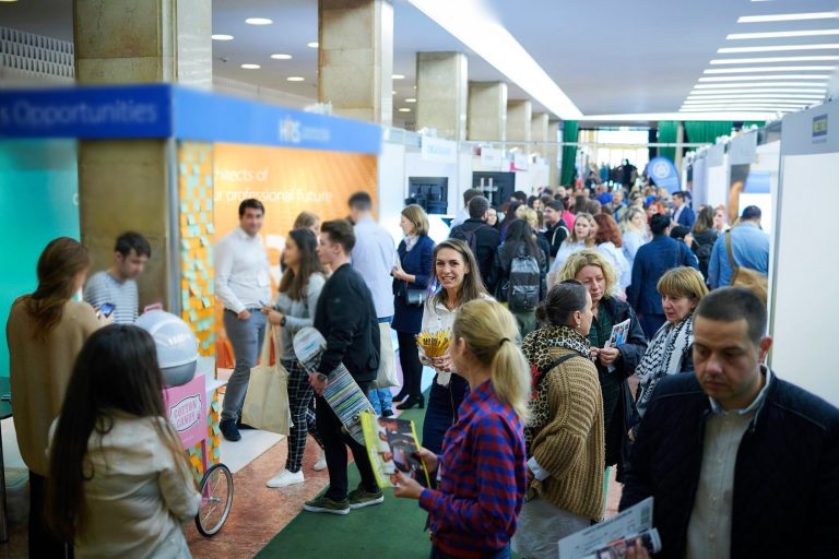 Peste 5000 de oportunități de carieră în cadrul Angajatori de TOP București