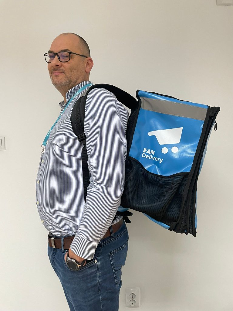 Serviciu FAN Courier de livrare în maximum 90 de minute