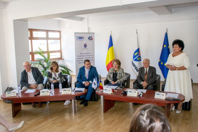 Influențe economico-sociale în educație și familie