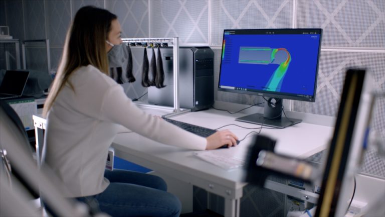 Investiție a companiei Dyson în inovații tehnologice de îngrijire a părului