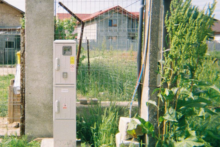 Acces la energie electrică pentru persoane vulnerabile