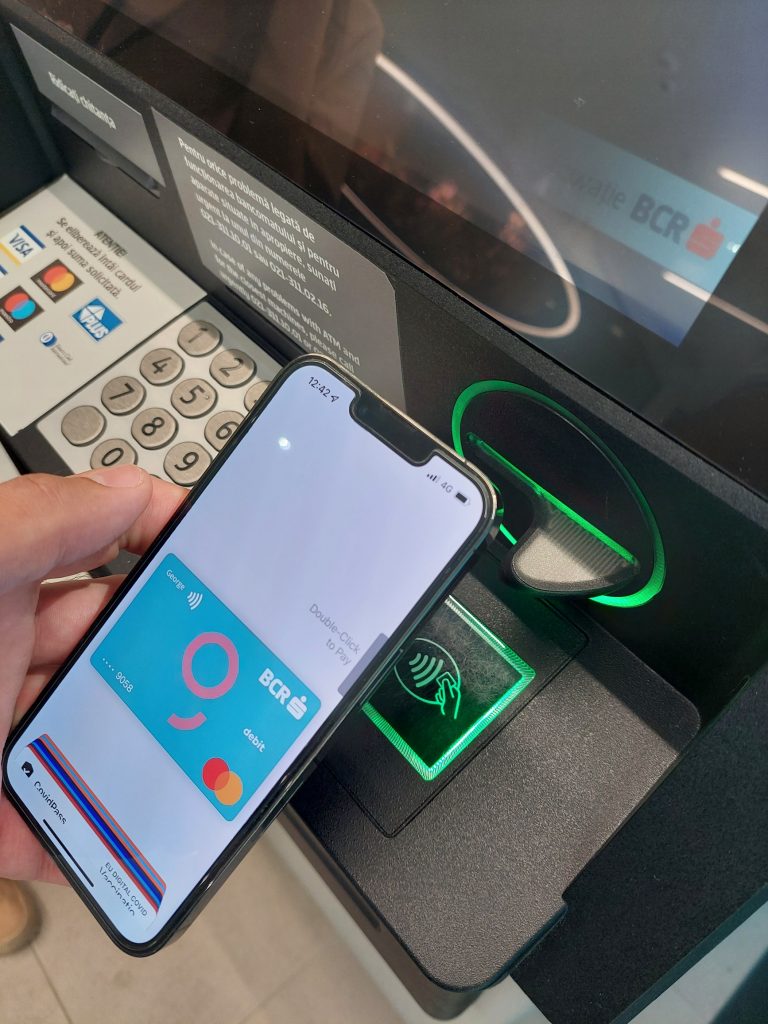 George – 4 ani de banking inteligent în România de la BCR:  1,6 milioane de utilizatori activi, peste 250 de funcționalități introduse,  nr. 1 în rândul aplicațiilor de banking din România în magazinele online 