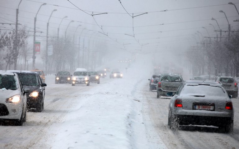 De două ori „amendat” dacă nu ai anvelope de iarnă 