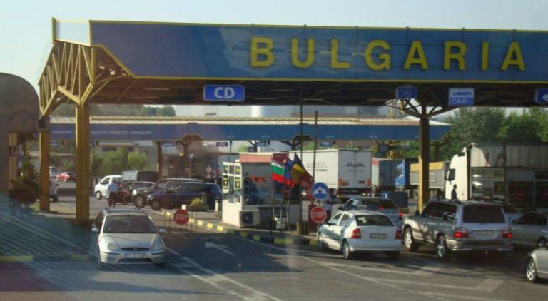 Transportatorii rutieri solicită eliminarea controalelor la frontiera cu Bulgaria